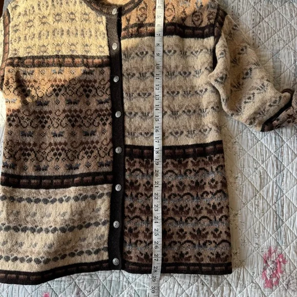 Northern Isles 100% Beige and Brown Patterned Cardigan Size M - Picture 6 of 7